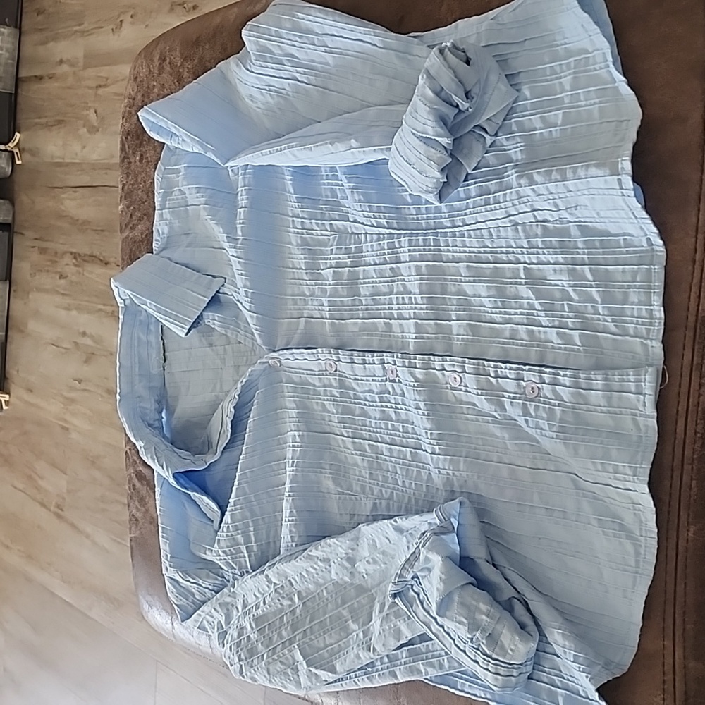 Cotton pleated dress shirt